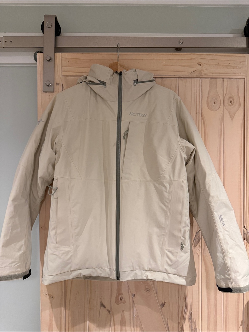 Arc’teryx Insulated Jacket